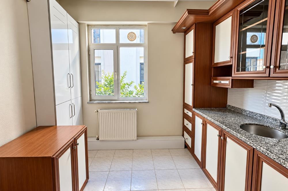 CENTURY 21’DEN AKYAZI’DA 3+1 KİRALIK DAİRE!