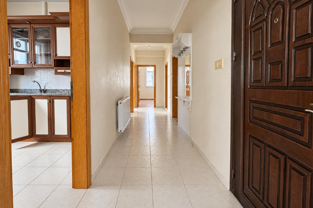 CENTURY 21’DEN AKYAZI’DA 3+1 KİRALIK DAİRE!