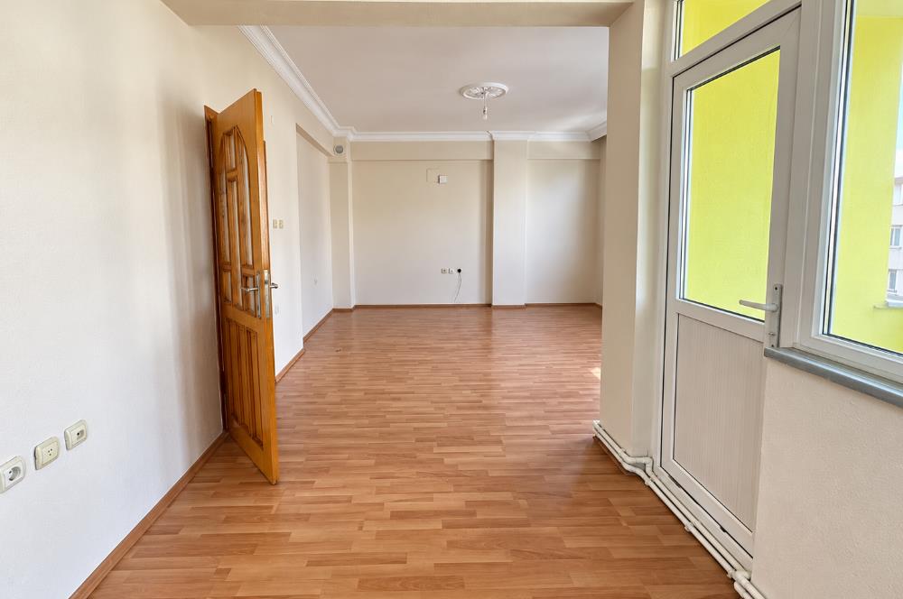CENTURY 21’DEN AKYAZI’DA 3+1 KİRALIK DAİRE!