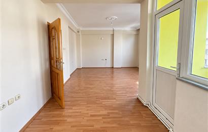CENTURY 21’DEN AKYAZI’DA 3+1 KİRALIK DAİRE!