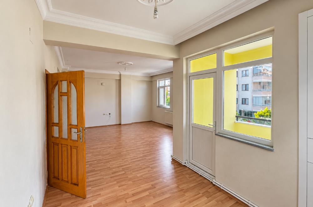CENTURY 21’DEN AKYAZI’DA 3+1 KİRALIK DAİRE!