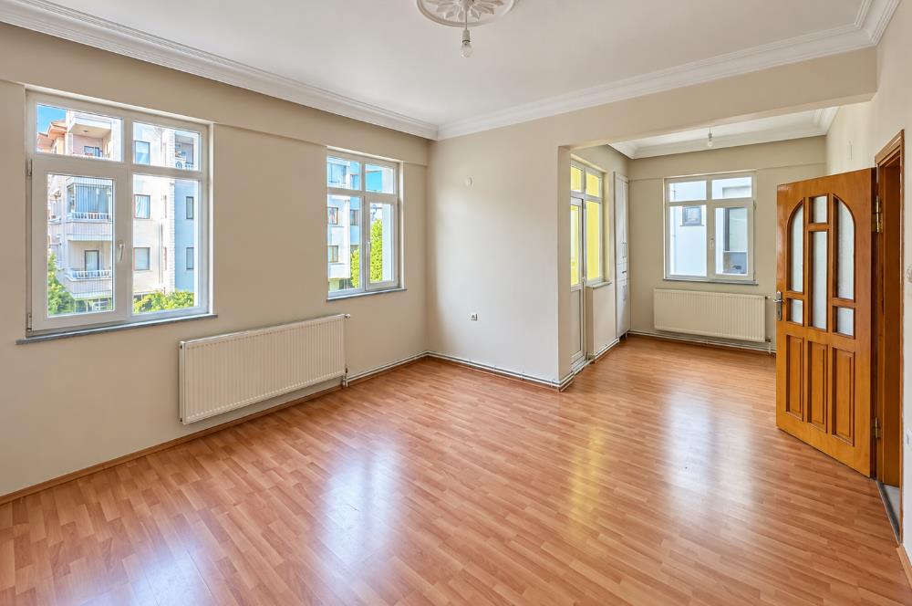 CENTURY 21’DEN AKYAZI’DA 3+1 KİRALIK DAİRE!