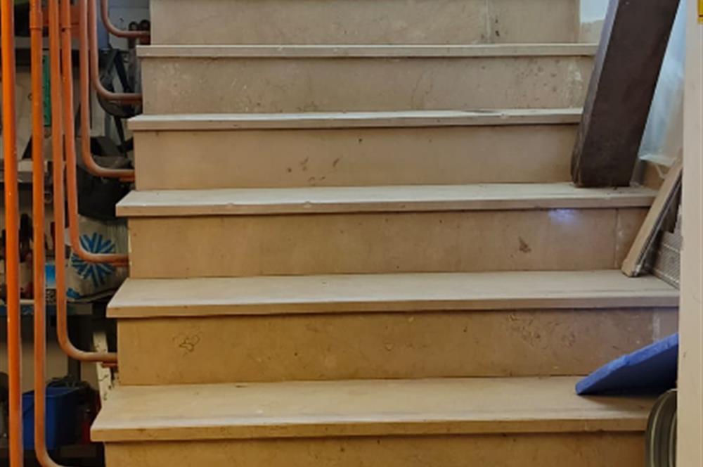 Örnek Mahallesi Acil Satılık 400m2 Dükkan
