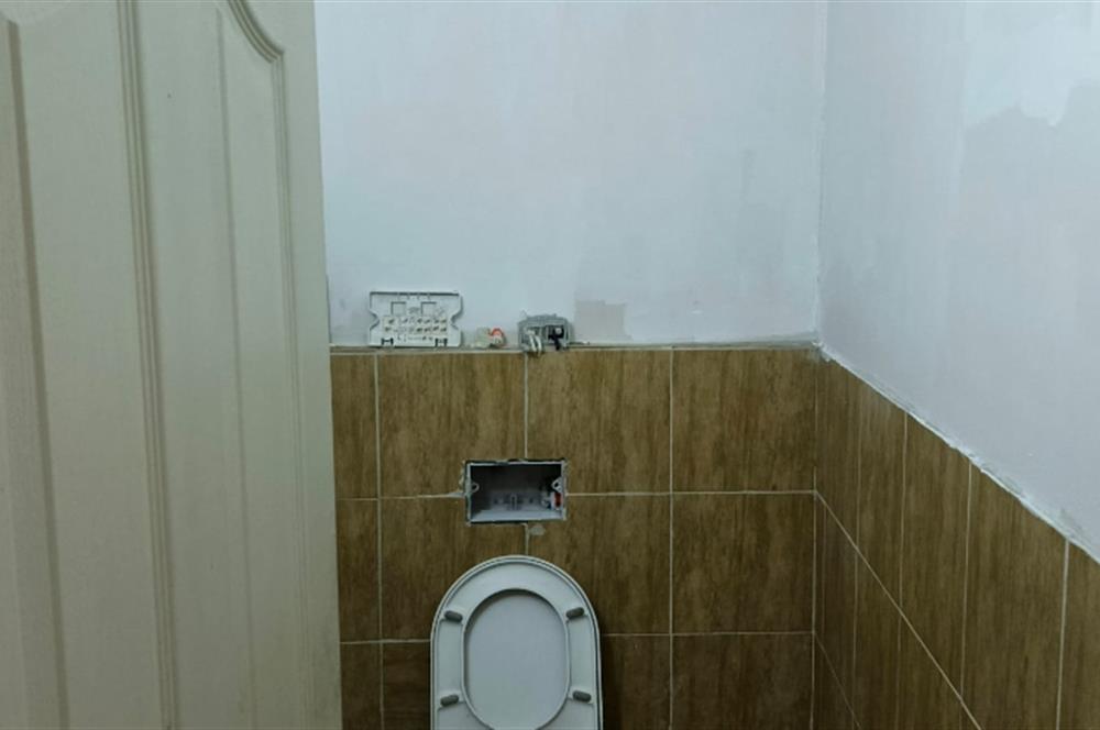 Örnek Mahallesi Acil Satılık 400m2 Dükkan