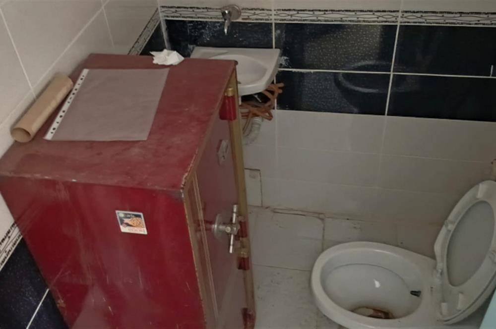 Örnek Mahallesi Acil Satılık 400m2 Dükkan