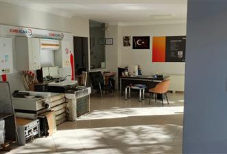 Örnek Mahallesi Acil Satılık 400m2 Dükkan - 1 - 37076