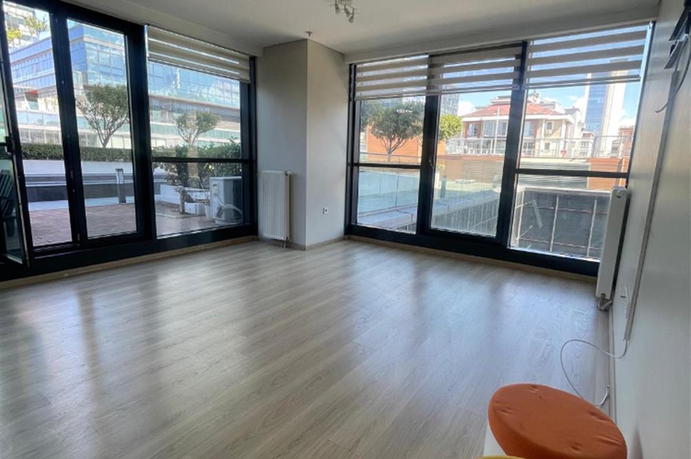Ritim İstanbulda Kiralık 1,5+1 Teraslı Yüzme Havuzlu