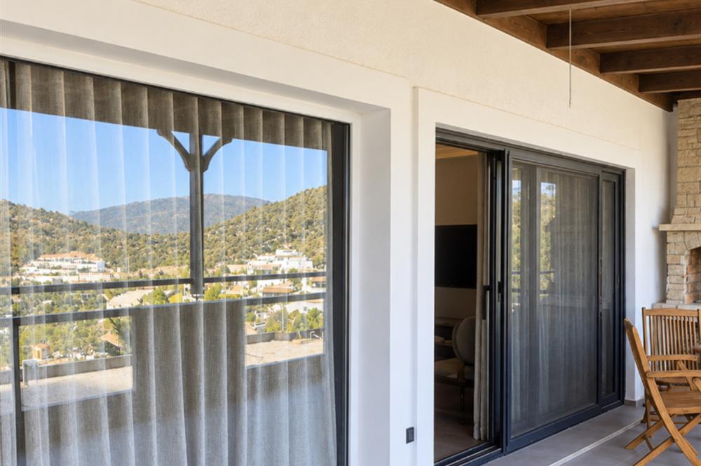 Bodrum Amiral 7 Sitesi Deniz Manzaralı Net 140 m2 Satılık Daire