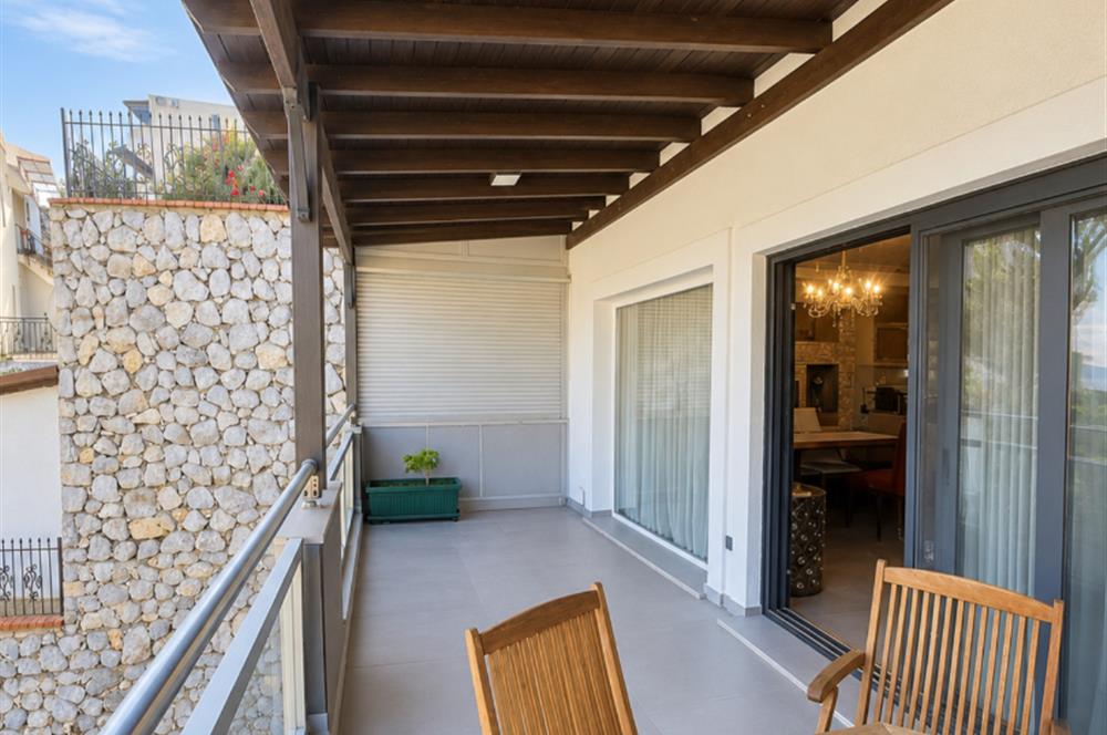 Bodrum Amiral 7 Sitesi Deniz Manzaralı Net 140 m2 Satılık Daire