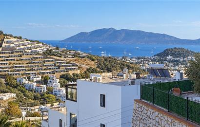 Bodrum Amiral 7 Sitesi Deniz Manzaralı Net 140 m2 Satılık Daire