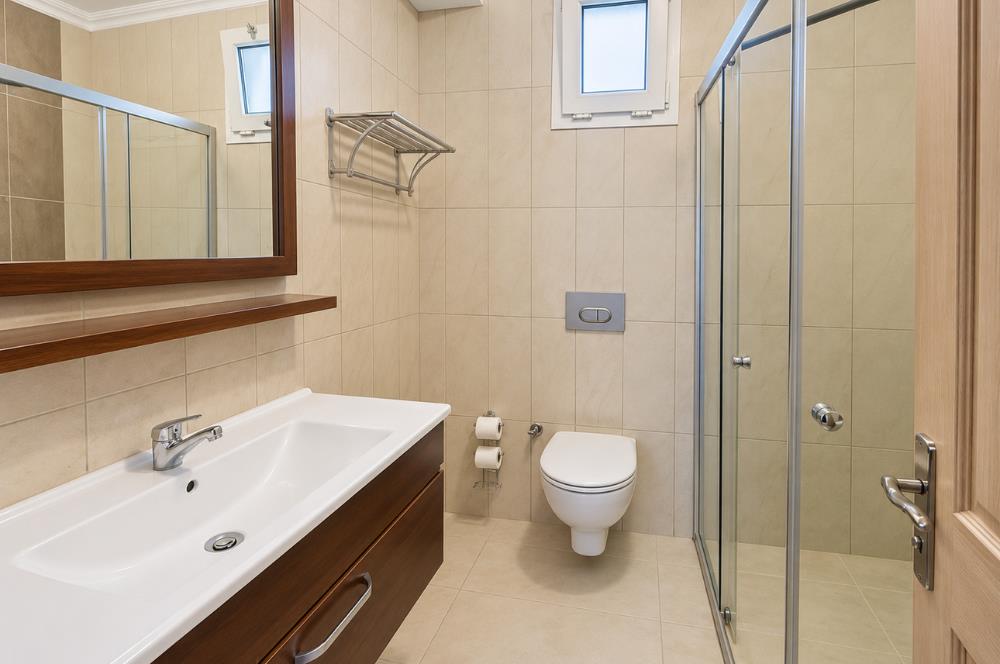 Bodrum Amiral 7 Sitesi Deniz Manzaralı Net 140 m2 Satılık Daire