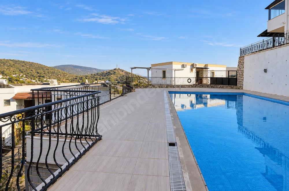 Bodrum Amiral 7 Sitesi Deniz Manzaralı Net 140 m2 Satılık Daire