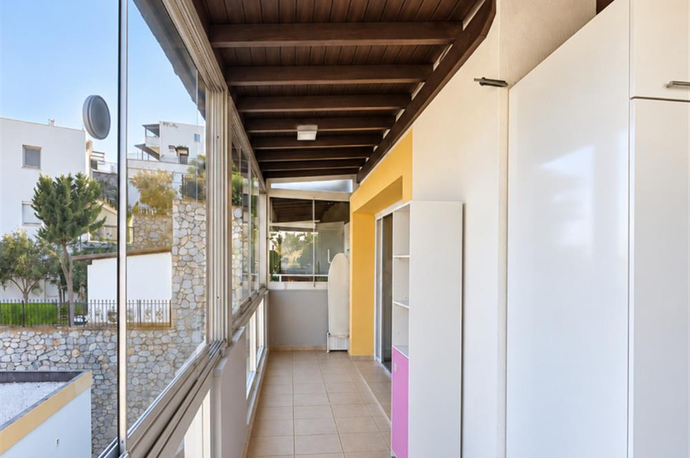 Bodrum Amiral 7 Sitesi Deniz Manzaralı Net 140 m2 Satılık Daire