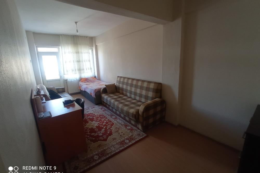 Hisariçi Mahallesi (Çarşı İçinde) Satılık Eşyalı 2+1 Daire (C21 Bal'dan)