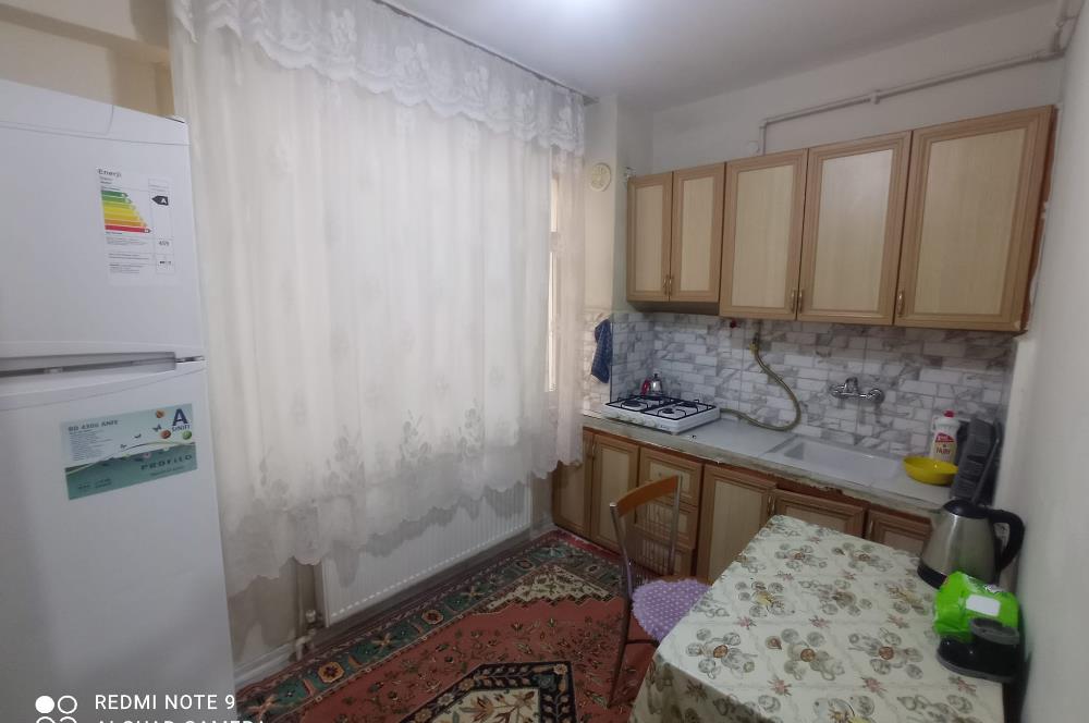 Hisariçi Mahallesi (Çarşı İçinde) Satılık Eşyalı 2+1 Daire (C21 Bal'dan)