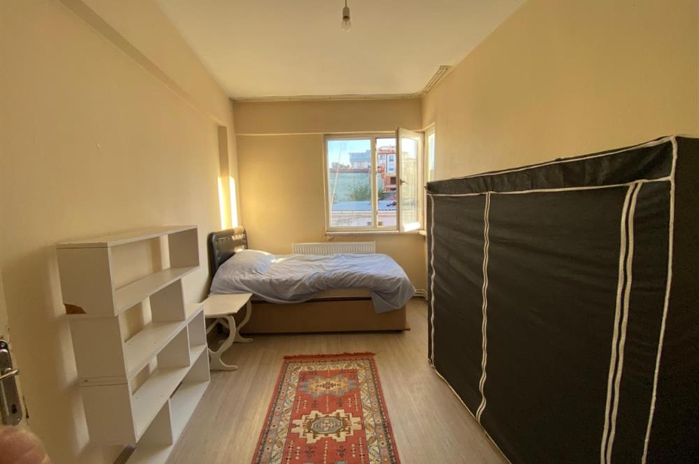 C21 Bal'dan Dinkçiler Mahallesinde 2+1 Kısmi Eşyalı Kiralık Daire