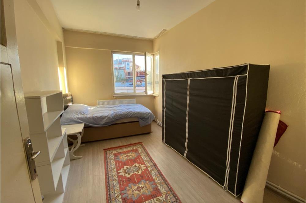 C21 Bal'dan Dinkçiler Mahallesinde 2+1 Kısmi Eşyalı Kiralık Daire
