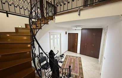 CENTURY21 PLUS'dan SATILIK BÖLÜNMÜŞ ODALI 280 m2 BAKIMLI DÜKKAN