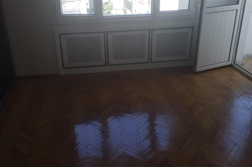 Göztepe Marmaraya 3 dakika, Geniş, Ferah Kiralık 3+1 Daire