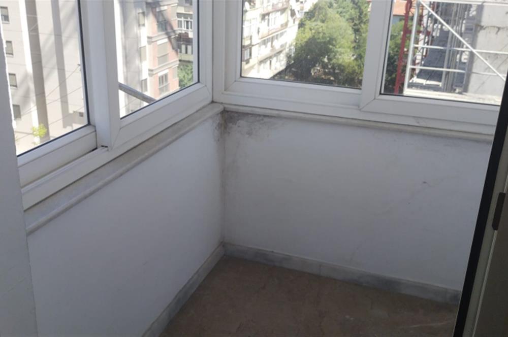 Göztepe Marmaraya 3 dakika, Geniş, Ferah Kiralık 3+1 Daire