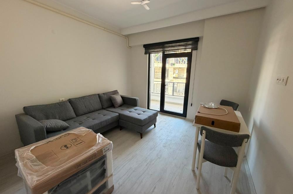 CENTURY21 PLUS'dan FULL EŞYALI SIFIR 1+1 GENİŞ TERASLI