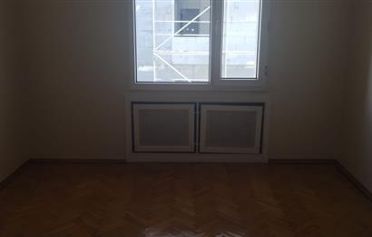 Göztepe Marmaraya 3 dakika, Geniş, Ferah Kiralık 3+1 Daire