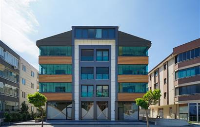 Atatürk Bulvarına 15m Cepheli 250m² Kullanımlı Prestijli Dükkan
