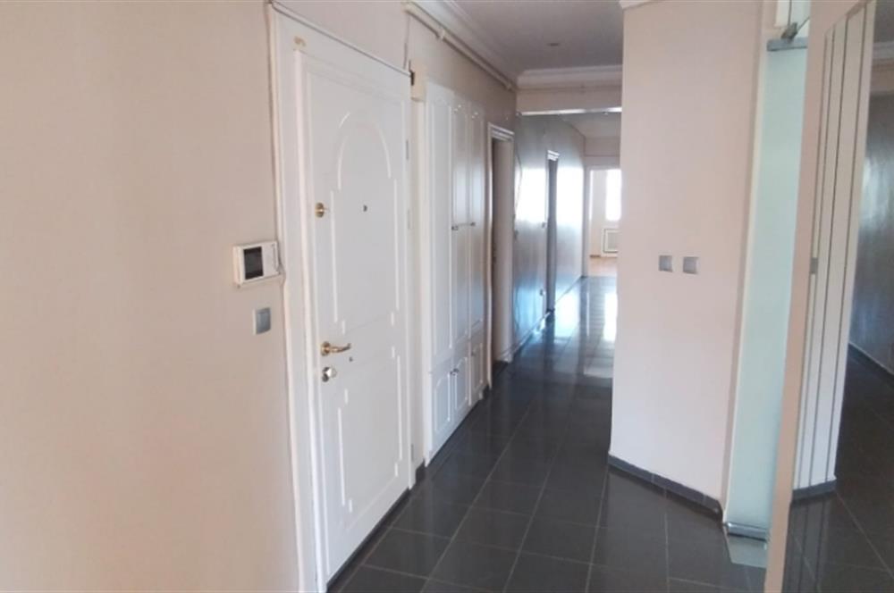 Göztepe Marmaraya 3 dakika, Geniş, Ferah Kiralık 3+1 Daire