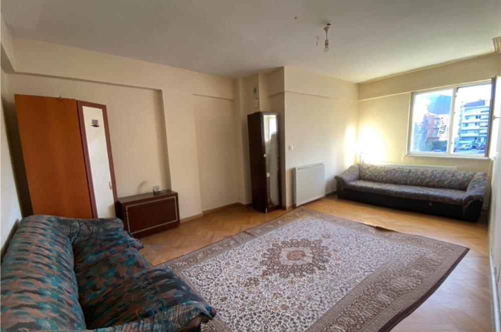 C21 Bal'dan Dinkçiler Mahallesinde 2+1 Kısmi Eşyalı Kiralık Daire