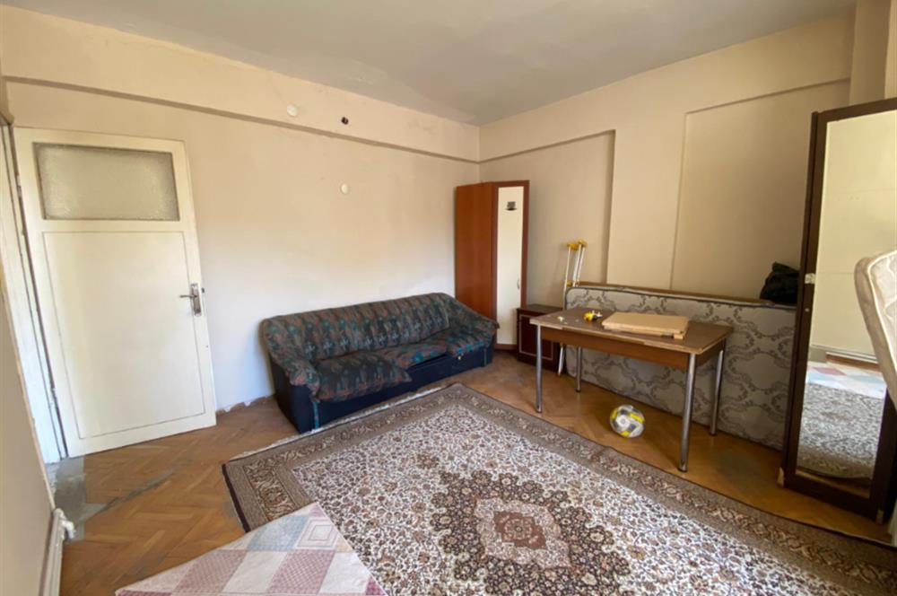 C21 Bal'dan Dinkçiler Mahallesinde 2+1 Kısmi Eşyalı Kiralık Daire