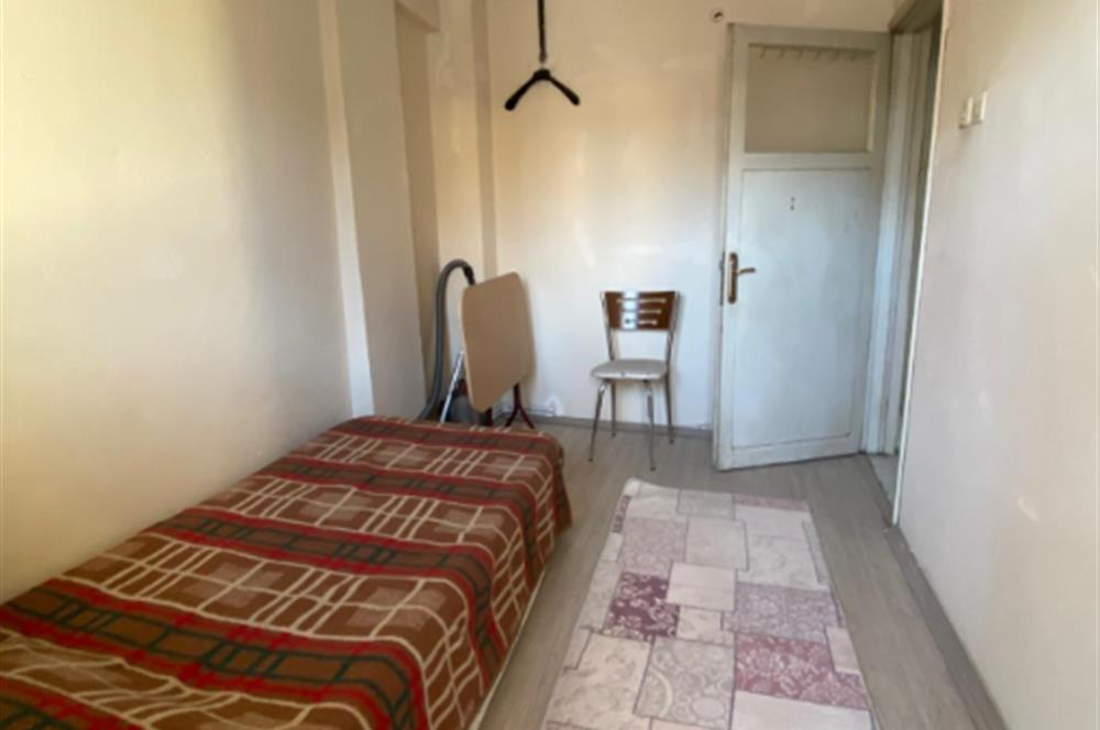 C21 Bal'dan Dinkçiler Mahallesinde 2+1 Kısmi Eşyalı Kiralık Daire