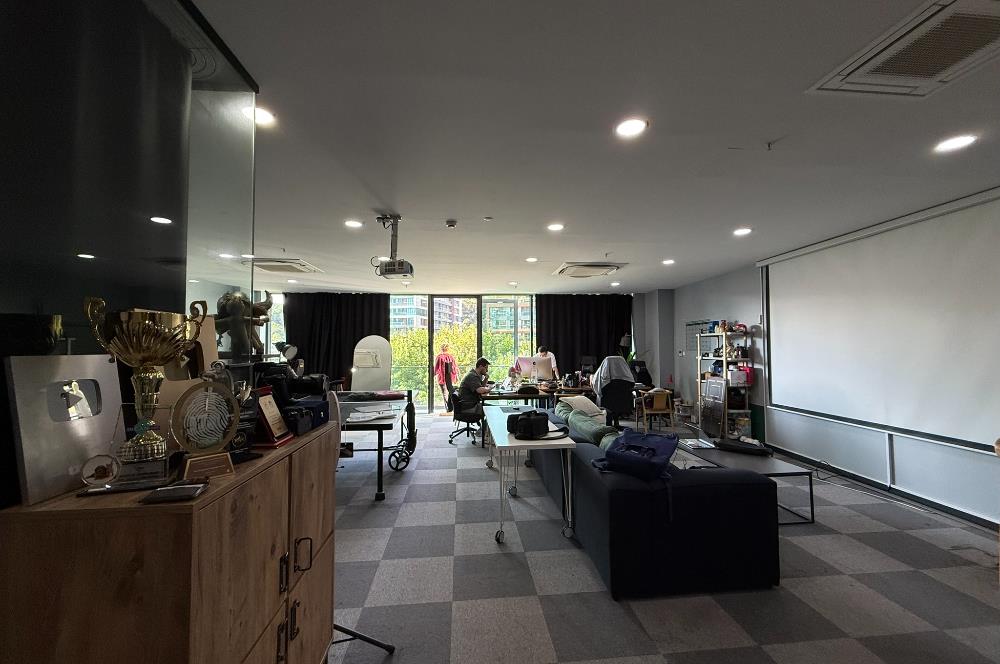Porta Vadi Kiralık Ofis 173m²+20m² Teraslı Ofis +KDV Vadistanbul