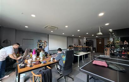 Porta Vadi Kiralık Ofis 173m²+20m² Teraslı Ofis +KDV Vadistanbul