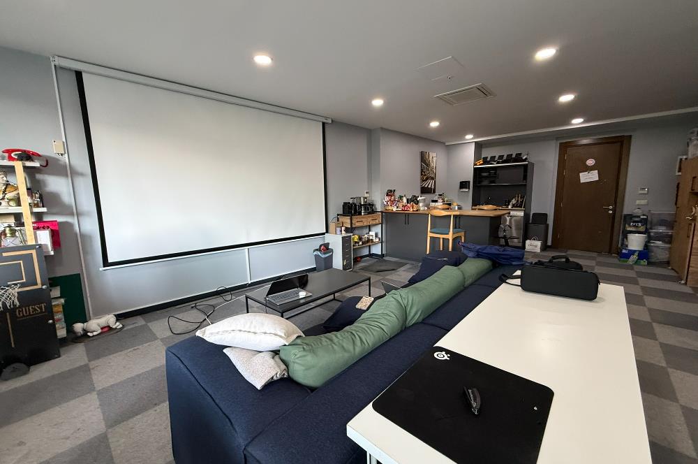 Porta Vadi Kiralık Ofis 173m²+20m² Teraslı Ofis +KDV Vadistanbul