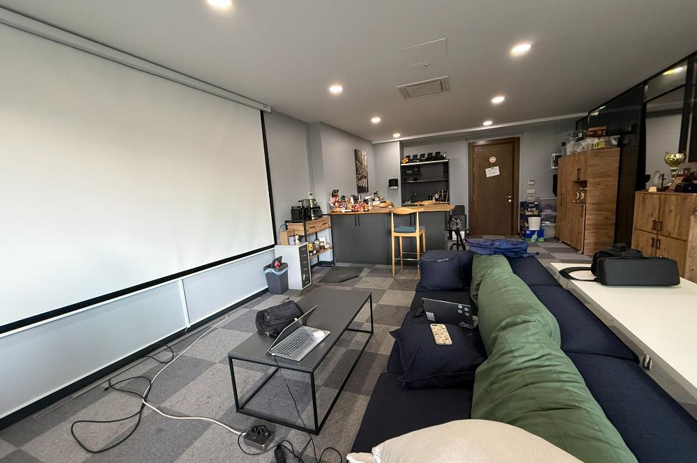 Porta Vadi Kiralık Ofis 173m²+20m² Teraslı Ofis +KDV Vadistanbul