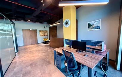 Vadistanbul Bulvar'da 125m² Dekorasyonlu Kiralık Ofis