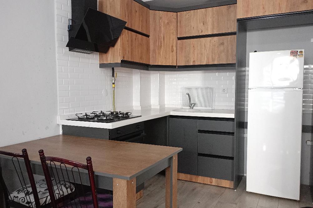 ATATÜRK MAHALLESİNDE KİRALIK EŞYALI 1+1 ARAKAT DAİRE