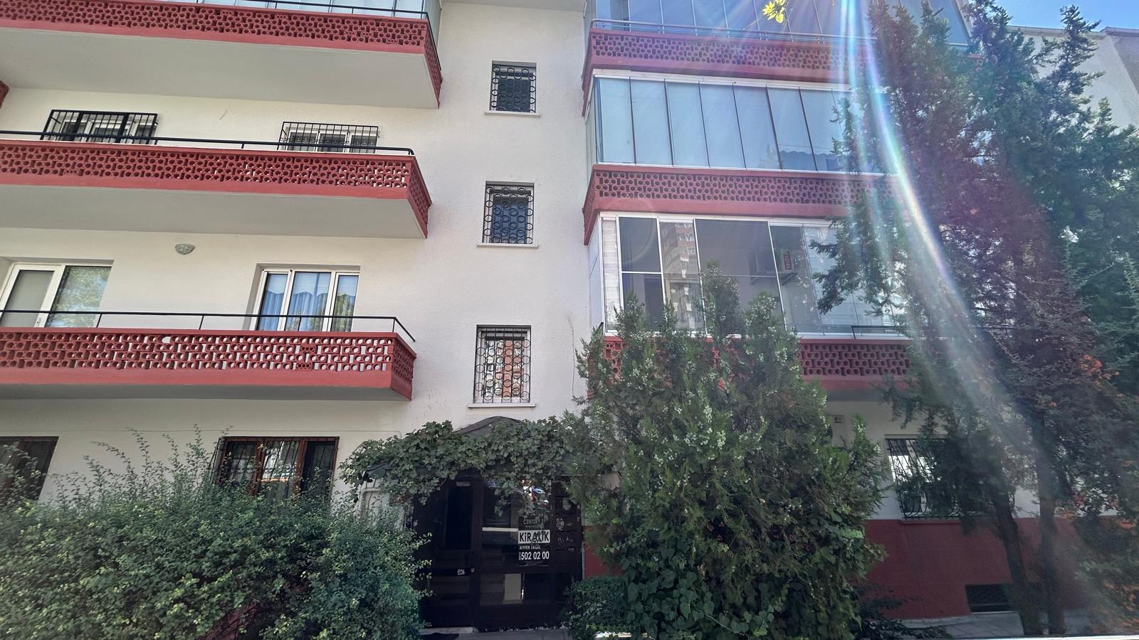 BAHÇELİEVLER METRO DİBİ İSRAİLEVLERİ SİTESİ 2+1 KİRALIK DAİRE