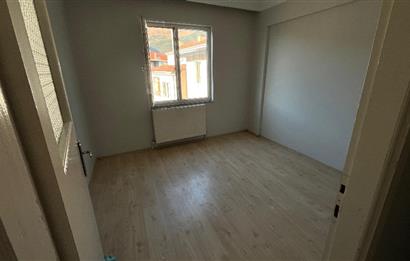 C21 Cius; Gemlik Orhangazi Caddesi'nde 3+1 140 M2 Geniş Kiralık Daire