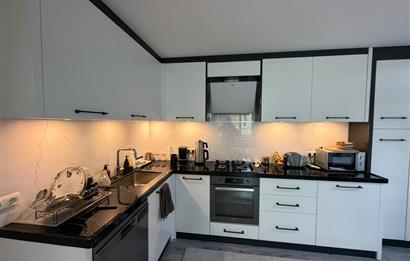 CENTURY21 PLUS'dan SATILIK BÖLÜNMÜŞ ODALI 280 m2 BAKIMLI DÜKKAN