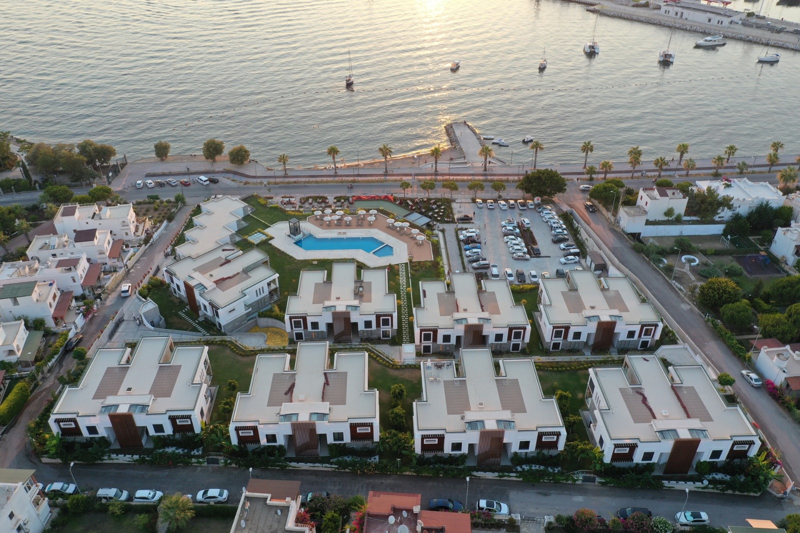 Turgutreis'te Denize sıfır Kiralık