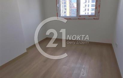 ERENKÖY ETHEMEFENDİ CAD. YAKIN SIFIR 3+1 100 M2 