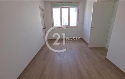 ERENKÖY ETHEMEFENDİ CAD. YAKIN SIFIR 3+1 100 M2 