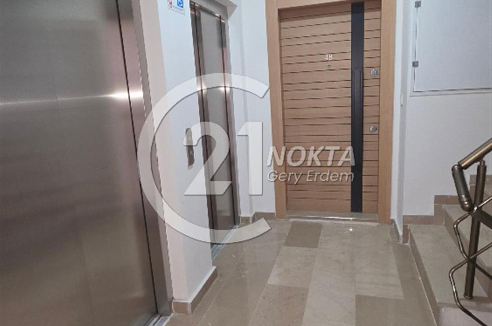 ERENKÖY ETHEMEFENDİ CAD. YAKIN SIFIR 3+1 100 M2 