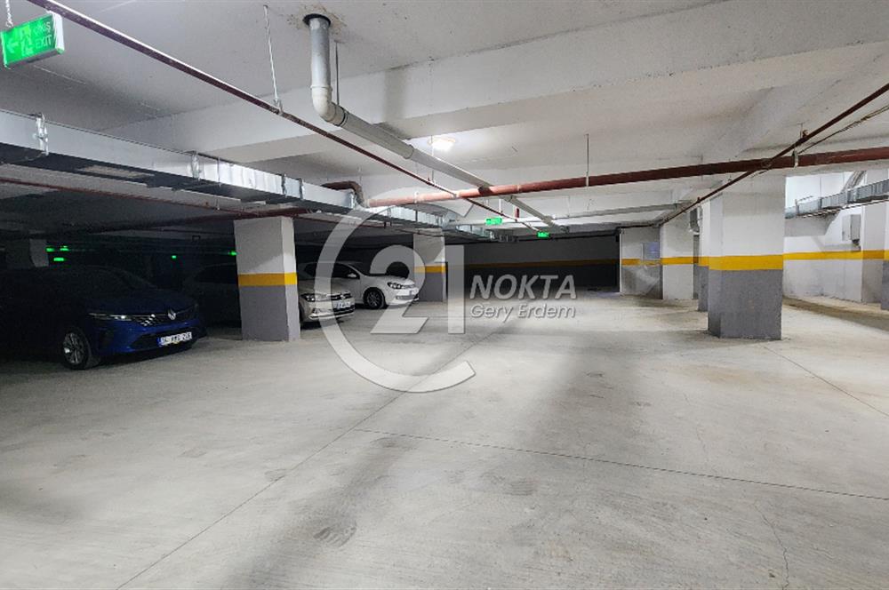 ERENKÖY ETHEMEFENDİ CAD. YAKIN SIFIR 3+1 100 M2 