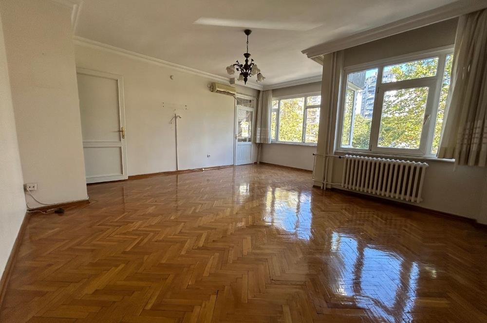 ŞENESENEVLER ARDIÇ SOKAK TA METROYA YAKIN 3+1 KİRALIK DAİRE
