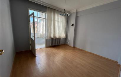 ŞENESENEVLER ARDIÇ SOKAK TA METROYA YAKIN 3+1 KİRALIK DAİRE