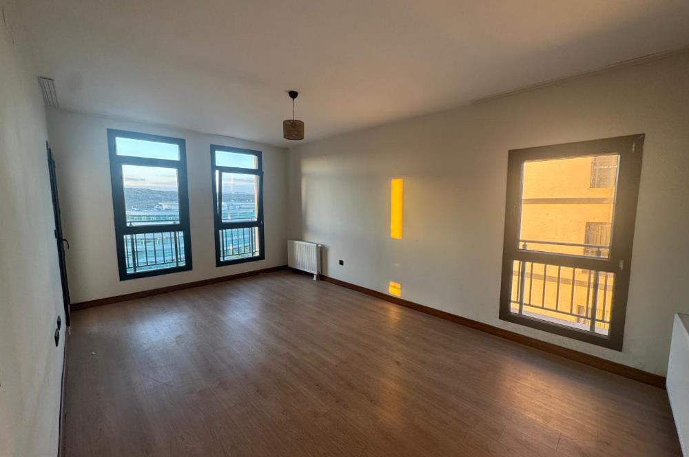 TUZLA AYDINLI TOKİ KONUTLARINDA SATILIK 2+1 DAİRE