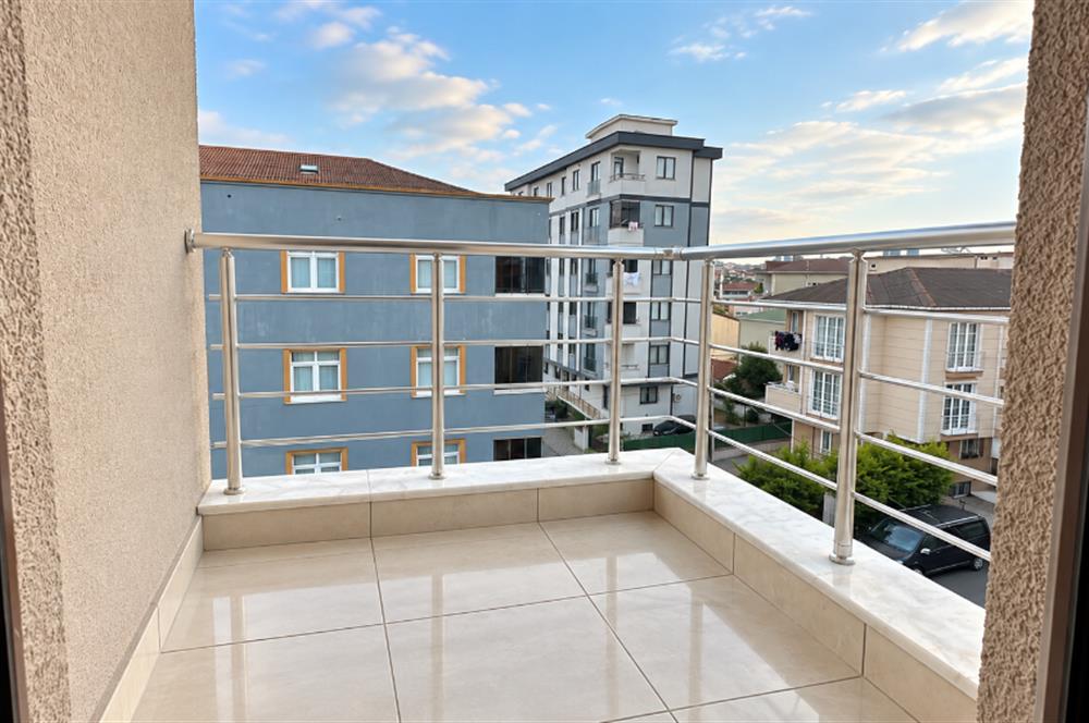Ümraniyede 4+1 Dubleks Dudullu Metroya Yakın Satılık Daire