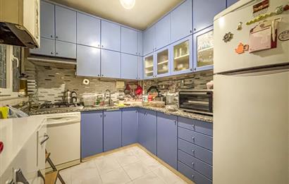 HAZNEDAR GÜVEN MAHALLESİNDE KOMBİLİ 2 BALKONLU 2+1 DAİRE